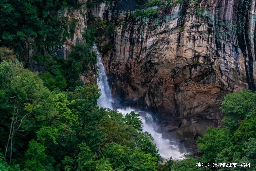 相亲女生认识一个月了，前面都说了几次不合适？但还有在聊，最近开始分享他的生活了。游戏画面